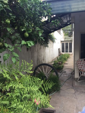 Casa en muy buen estado y calidad de construccion RETASADA!