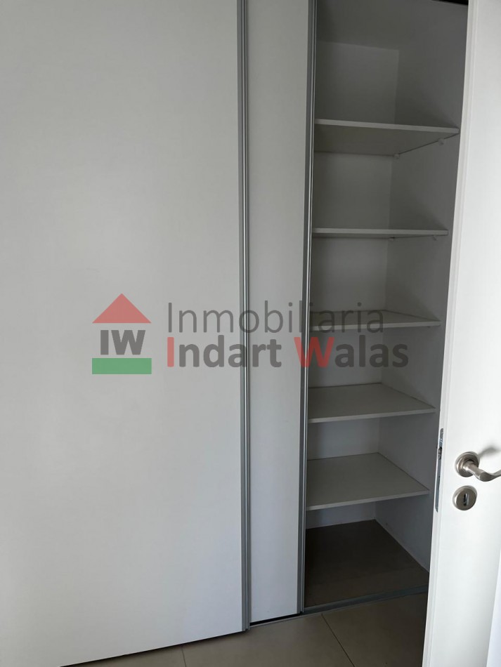 Impecable departamento 3 ambientes con cochera