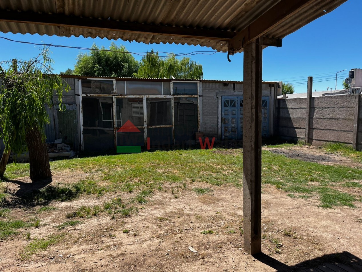 CASA DE BARRIO CON AMPLIACION. RETASADA!